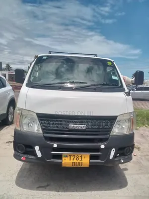 Isuzu Super 5100 2002 White