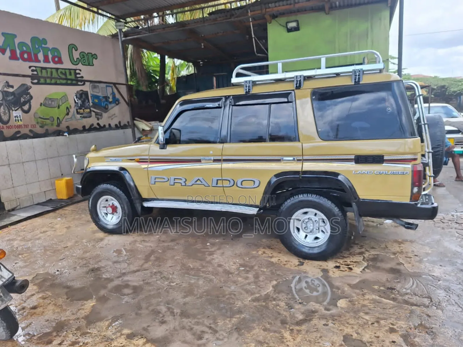 Toyota Land Cruiser Prado 1998 Gold