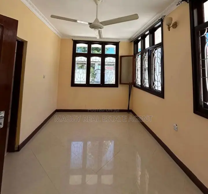 3bdrm House in Tegeta, Kunduchi for rent