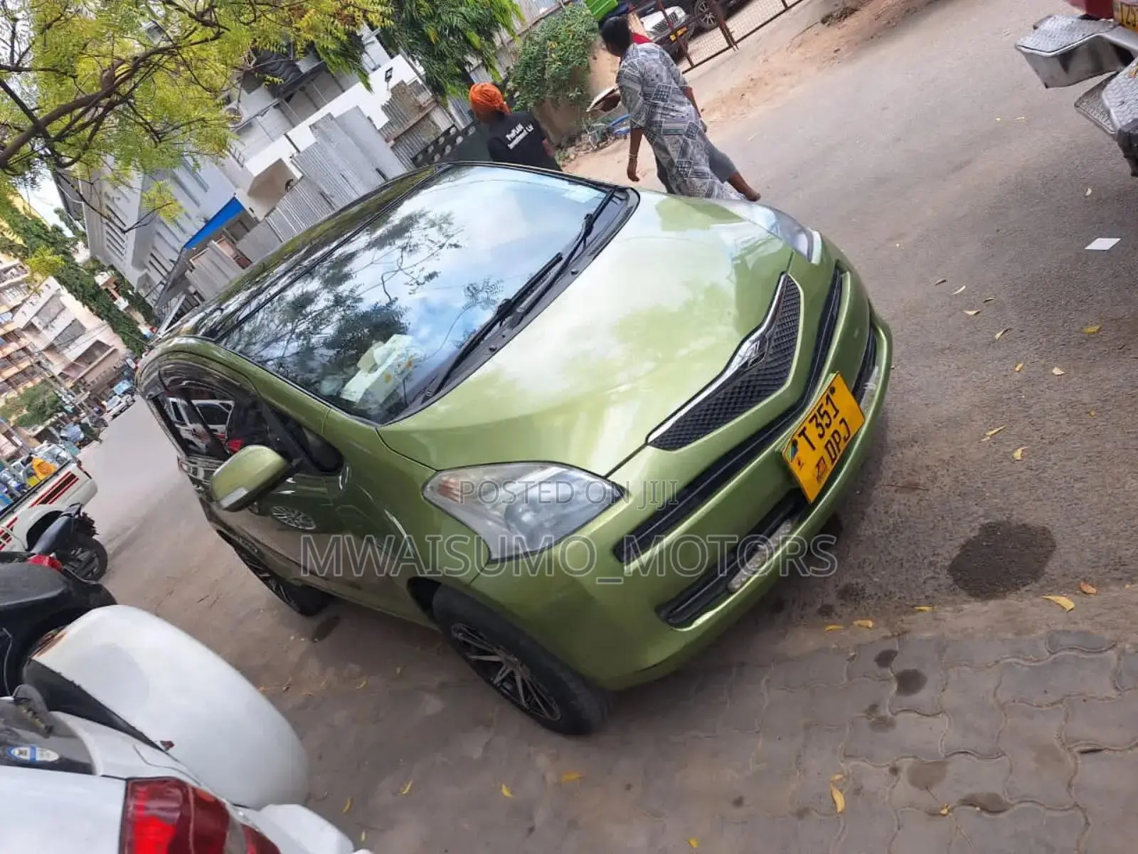 Toyota Ractis 2005 Green
