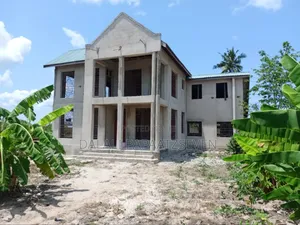 3bdrm House in Dalalipapaatzseven, Bunju for sale