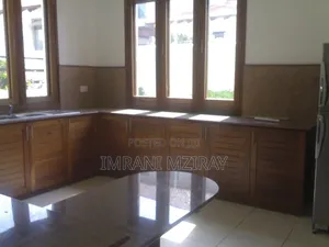 5bdrm House in I, Masaki for rent