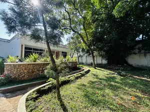 5bdrm Bungalow in Masaki, Kinondoni for rent