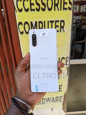 Sony Xperia 10 II 64 GB White