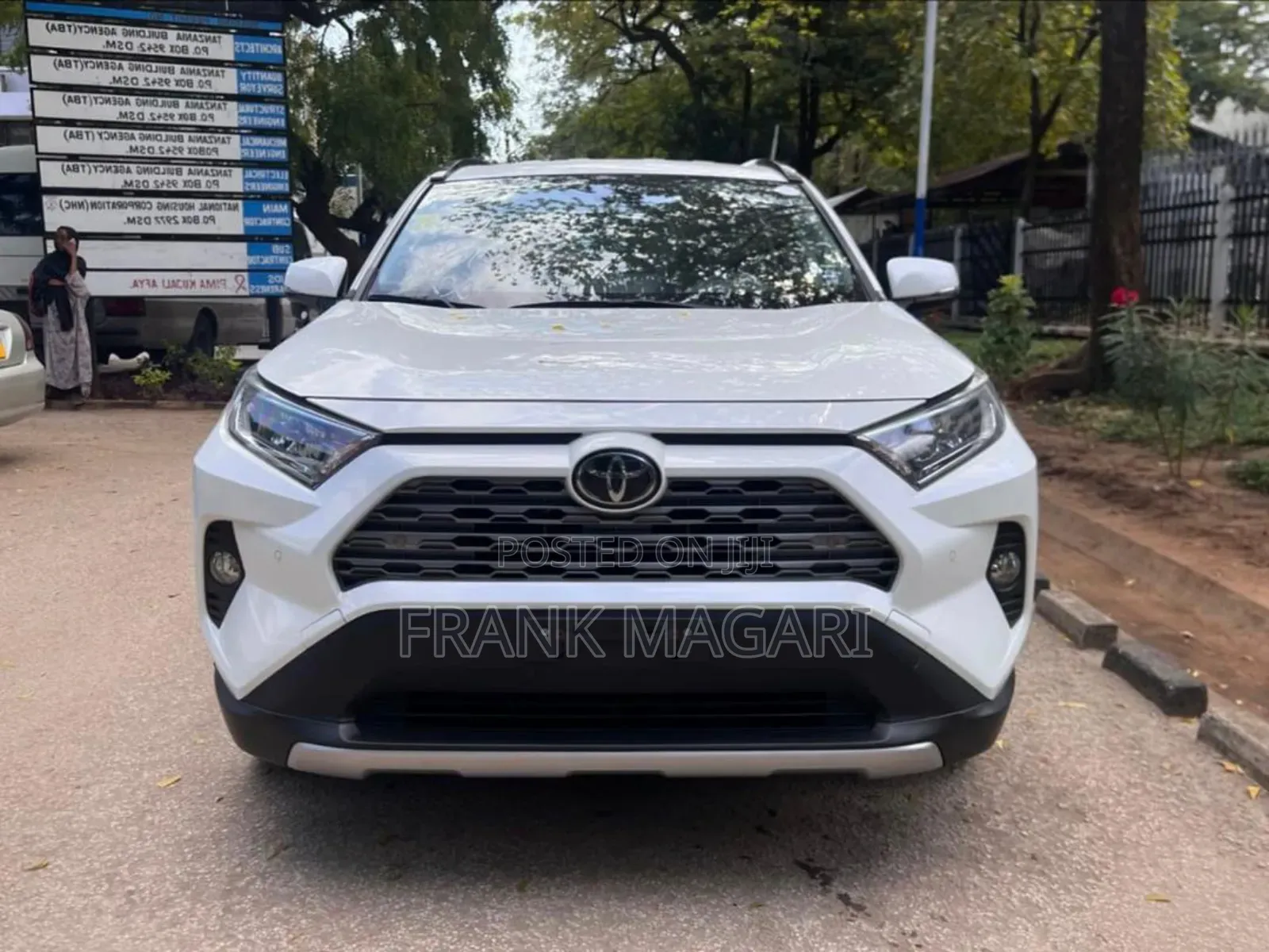 Toyota RAV4 2019 White