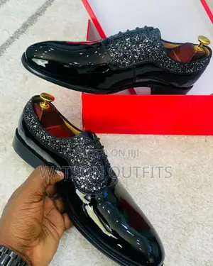 Super Smart Shiny Dior Shoes