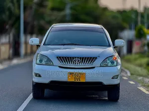 Toyota Harrier 2.4 2004 White