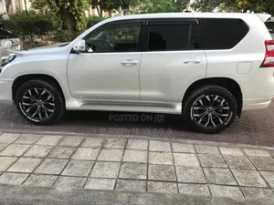 Toyota Land Cruiser Prado 2.7 VVT-i 2016 White