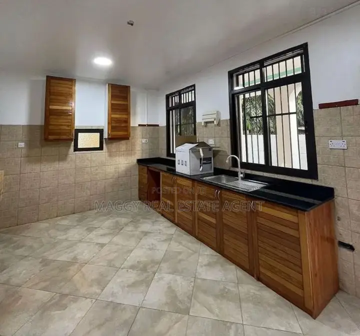 4bdrm House in Mbezi Beach for rent