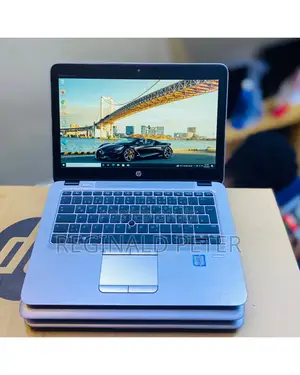 Laptop HP EliteBook 820 G3 8GB Intel Core I5 SSHD+SSD 500GB