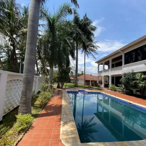 5bdrm House in Mbezi Estate, Kinondoni for sale