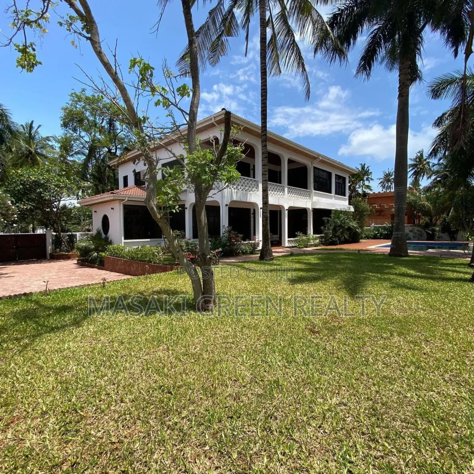 5bdrm House in Mbezi Estate, Kinondoni for sale