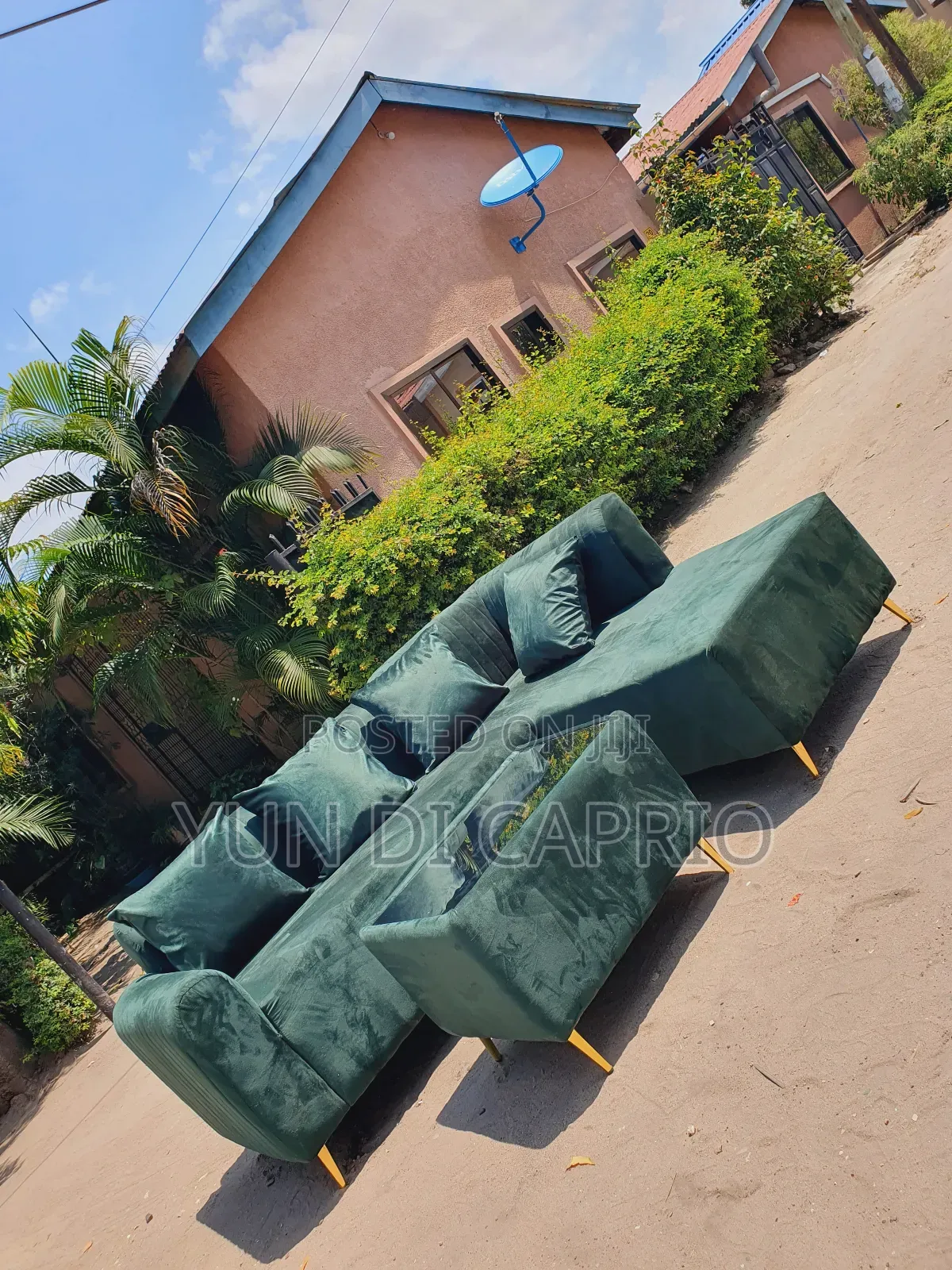 Sofa Set L Sha Pe Na Cofee Table
