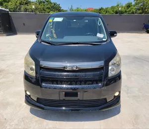 Toyota Noah 2007 Black