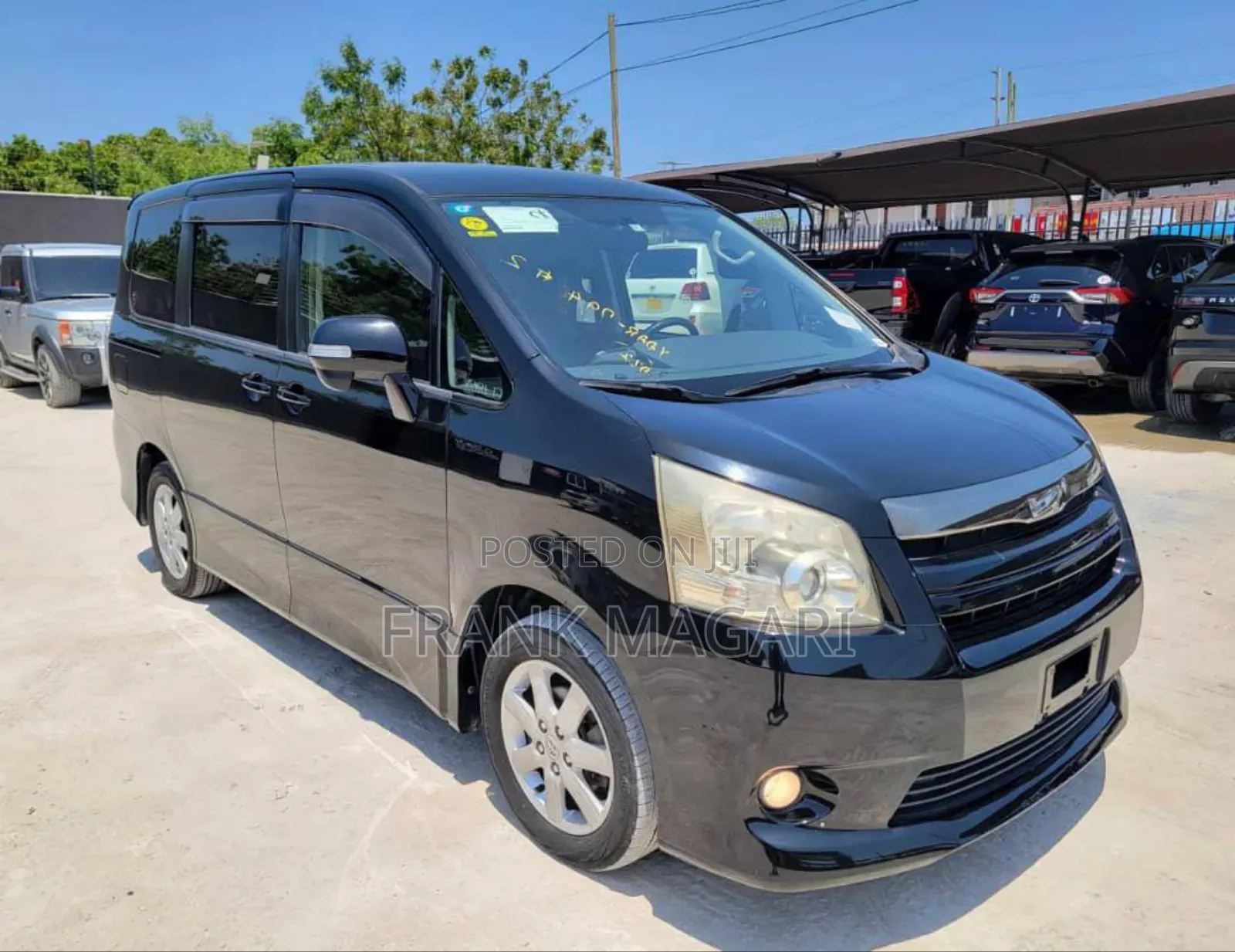 Toyota Noah 2007 Black
