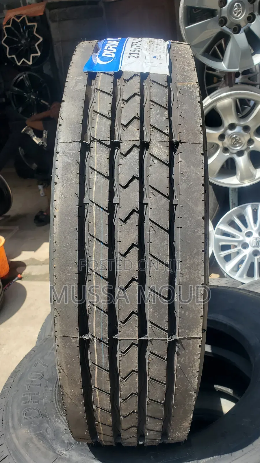 Tyre 215/ 75/ R17.5 Dorun