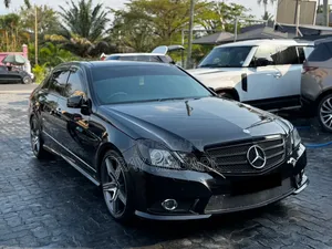 Mercedes-Benz E250 2010 Black