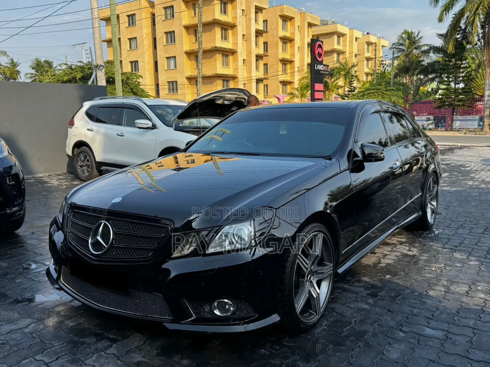 Mercedes-Benz E250 2010 Black
