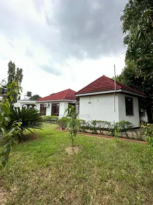 4bdrm House in Bahari Beach, Kunduchi for rent