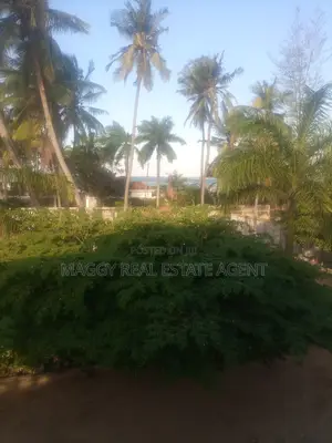 4bdrm House in Bahari Beach, Kunduchi for rent