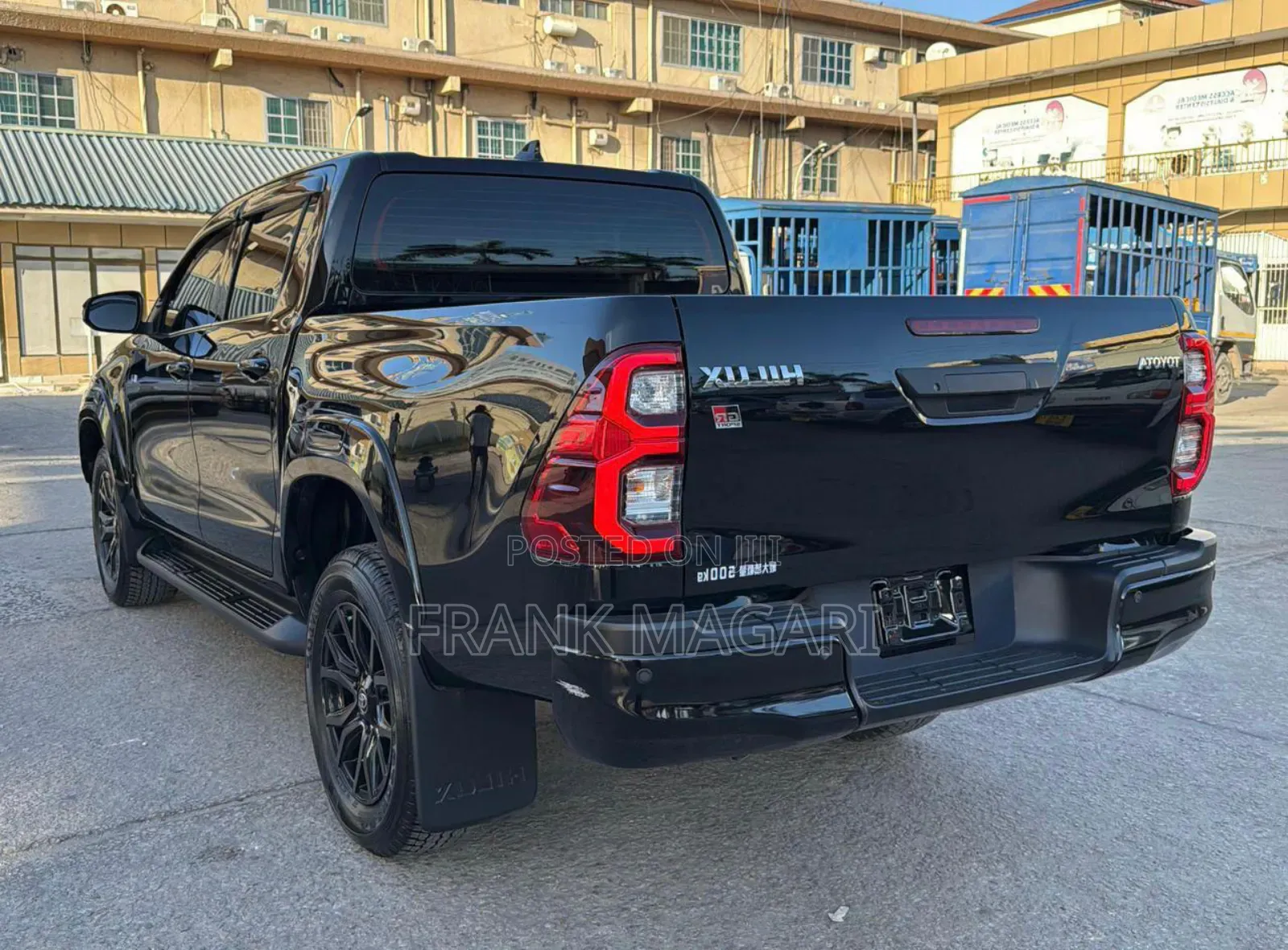 Toyota Hilux 2022 Black