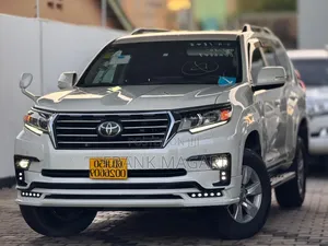 Toyota Land Cruiser Prado 2.8 2018 White