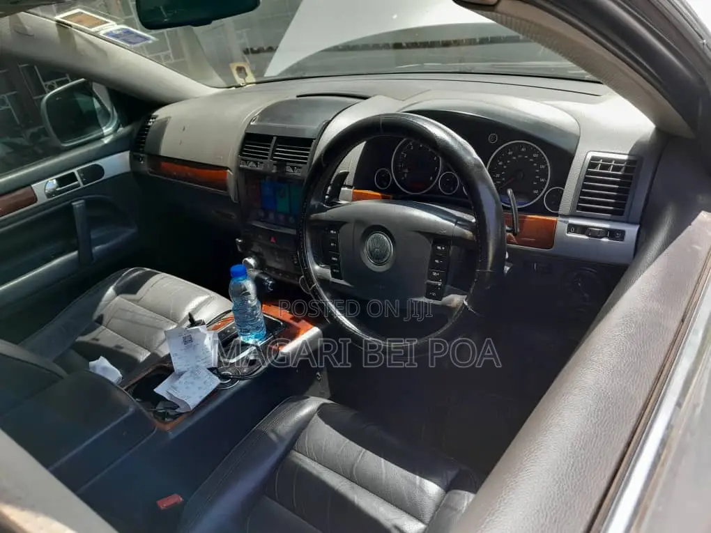 Volkswagen Touareg 2007 Silver