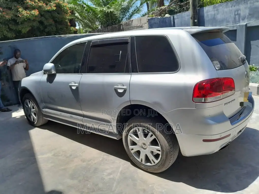 Volkswagen Touareg 2007 Silver