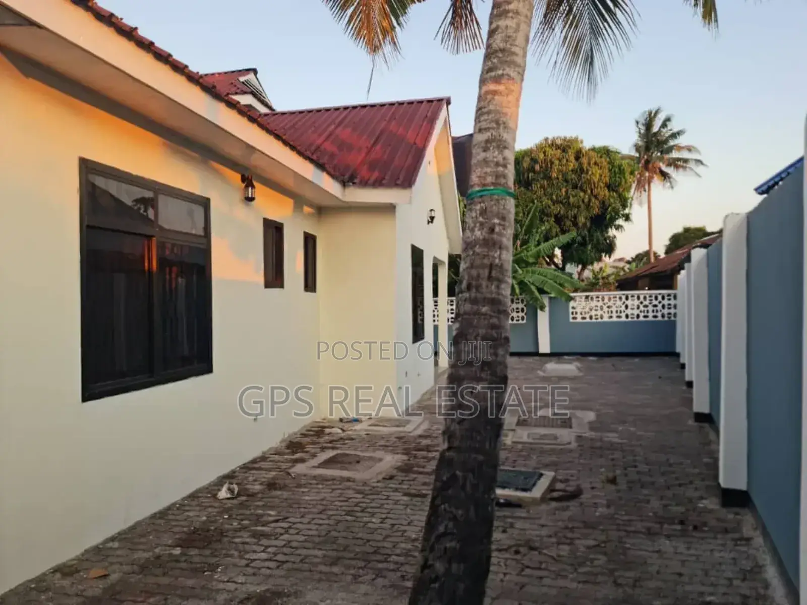 5bdrm House in Mbagala Maji Matitu, Temeke for sale