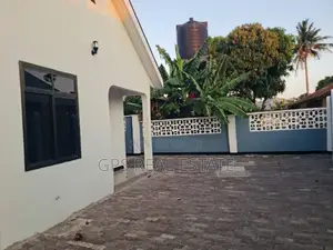 5bdrm House in Mbagala Maji Matitu, Temeke for sale
