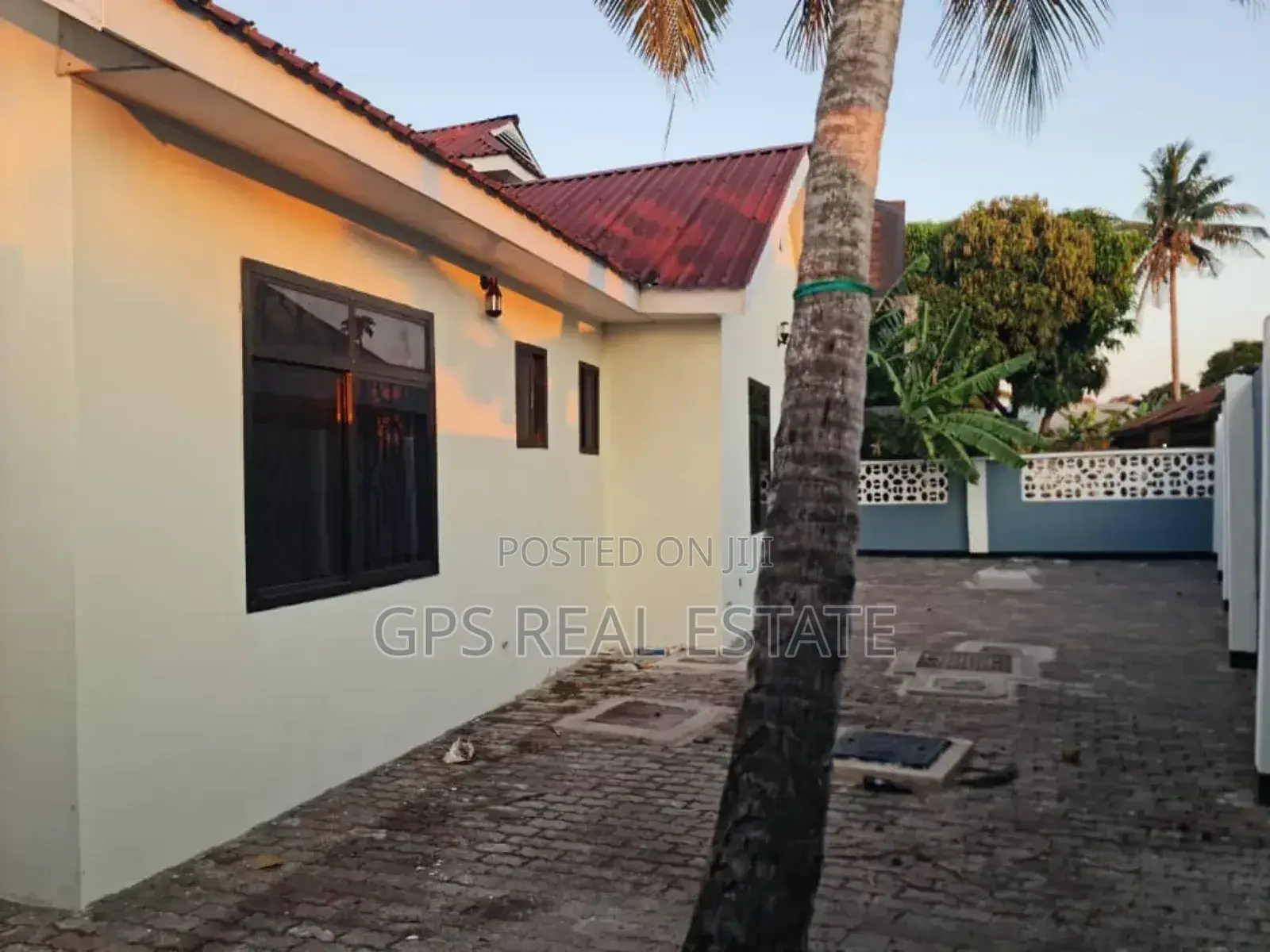 5bdrm House in Mbagala Maji Matitu, Temeke for sale