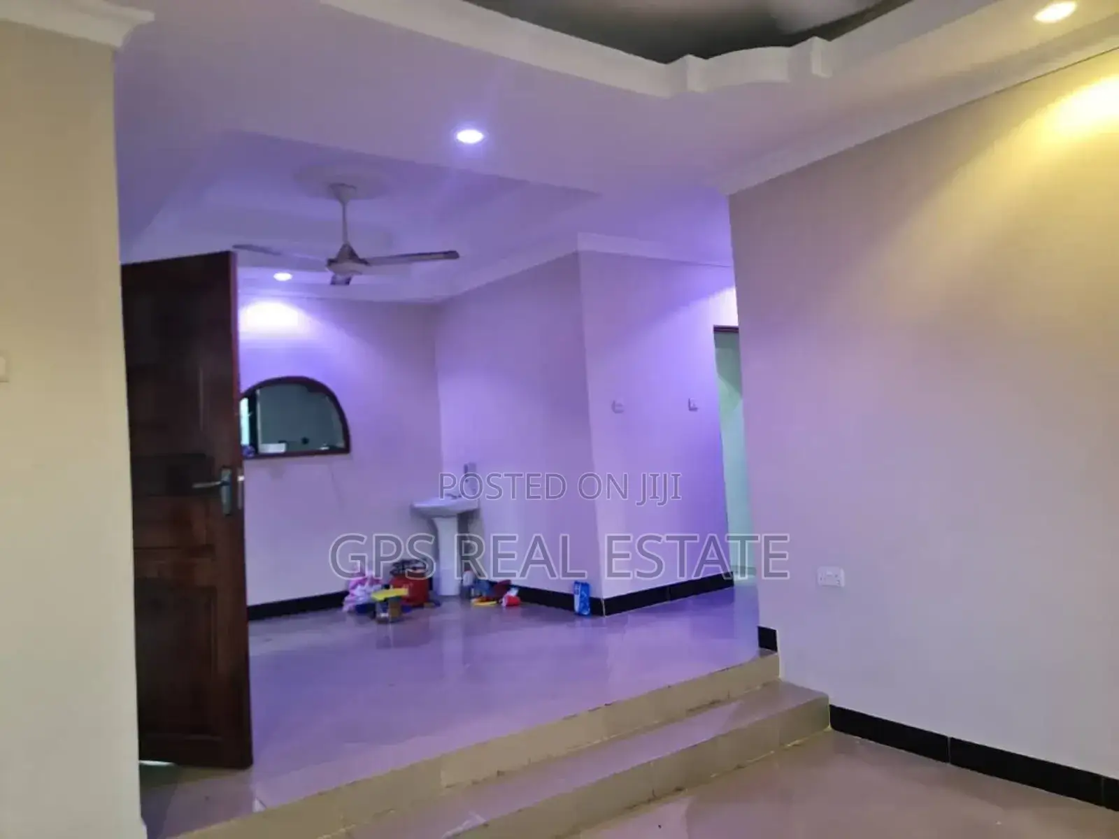5bdrm House in Mbagala Maji Matitu, Temeke for sale