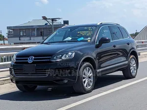Volkswagen Touareg 2012 Black