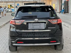 Toyota Harrier 2.0 4WD 2014 Black