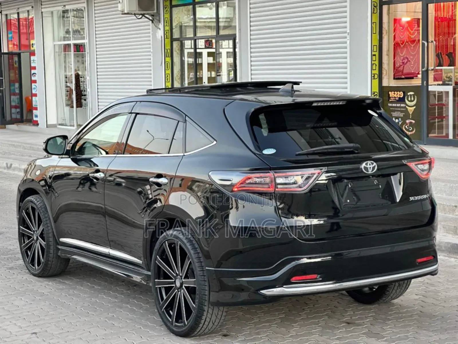 Toyota Harrier 2.0 4WD 2014 Black