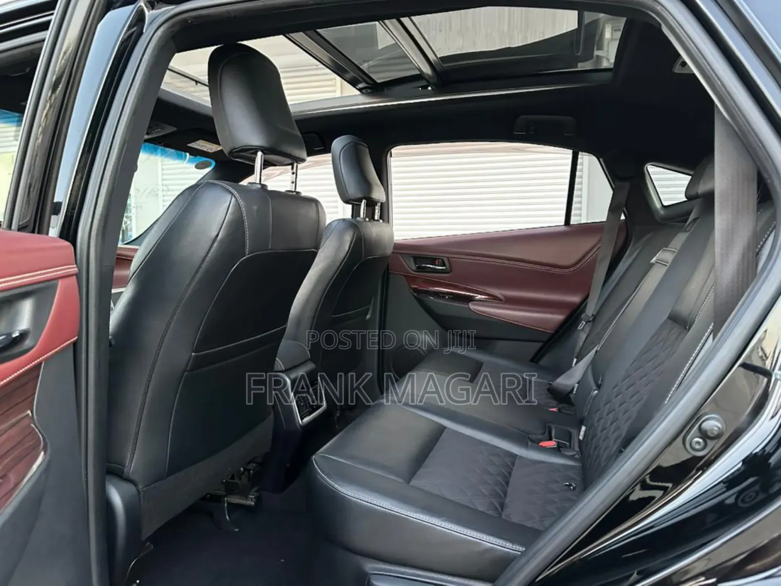Toyota Harrier 2.0 4WD 2014 Black