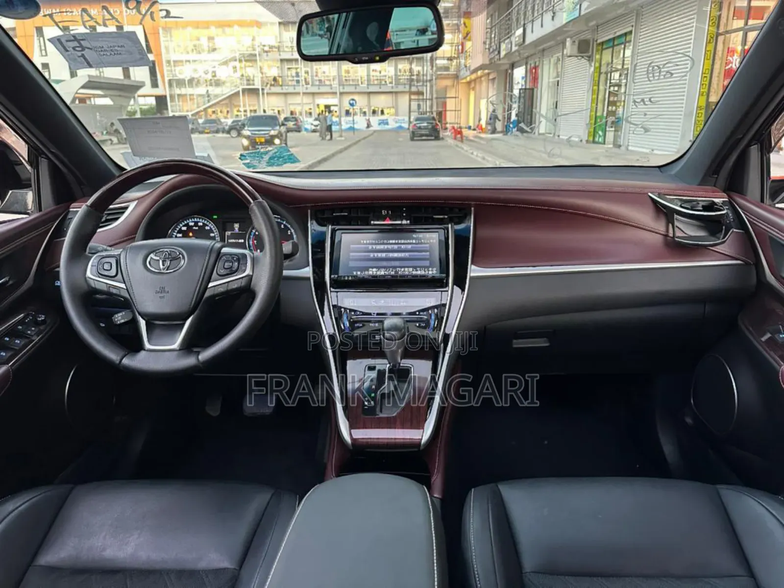 Toyota Harrier 2.0 4WD 2014 Black
