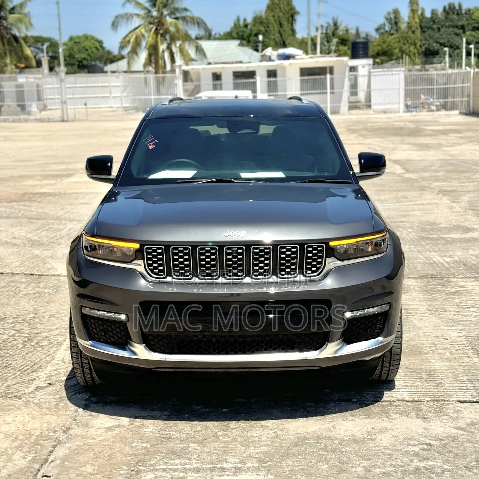 New Jeep Grand Cherokee Summit Reserve 4x4 2023 Gray