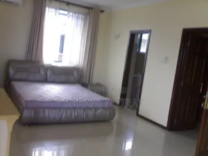 3bdrm Apartment in Upanga West for rent