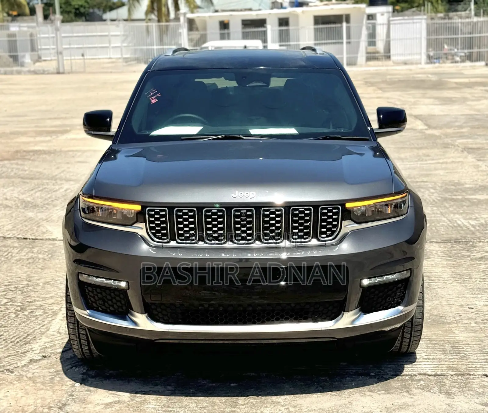 New Jeep Grand Cherokee Summit Reserve 4x4 2023 Gray