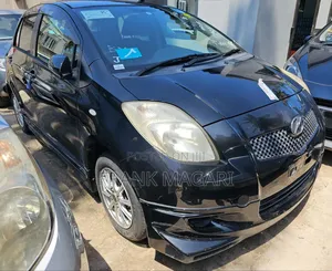 Toyota Vitz 2006 Black