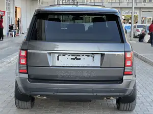 Land Rover Range Rover Vogue 2015 Gray