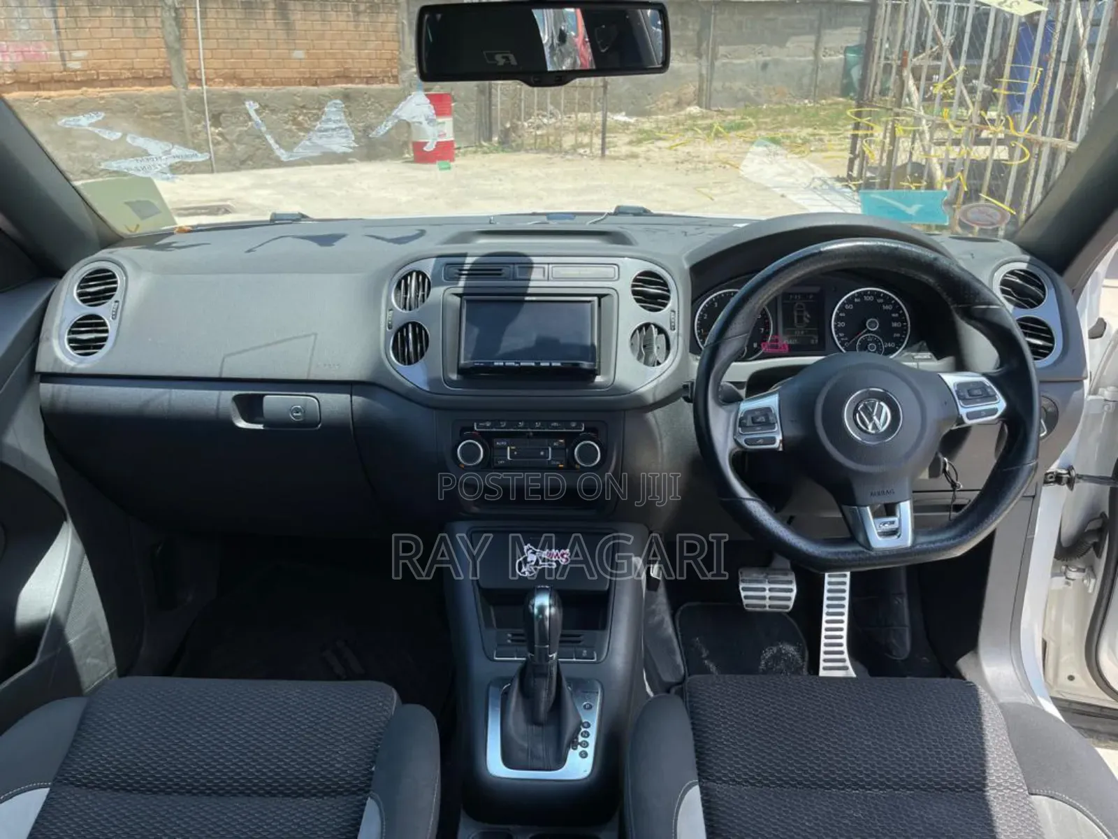 Volkswagen Touareg 2012 White