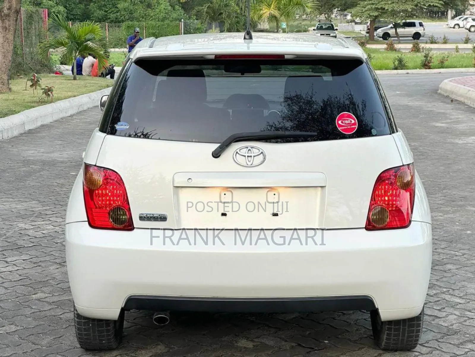Toyota IST 2004 White