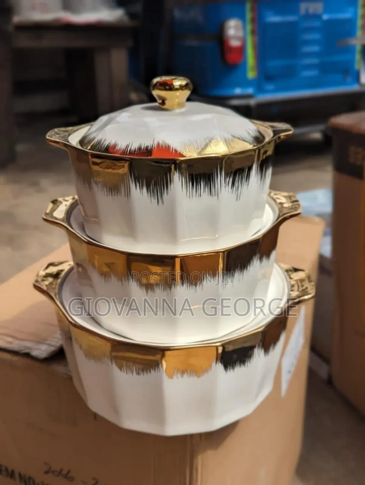 Serving Bowls (Gold)