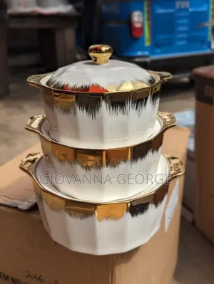 Serving Bowls (Gold)