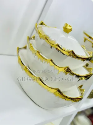 Serving Bowls (Gold)