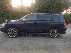 Toyota Kluger 2003 Blue