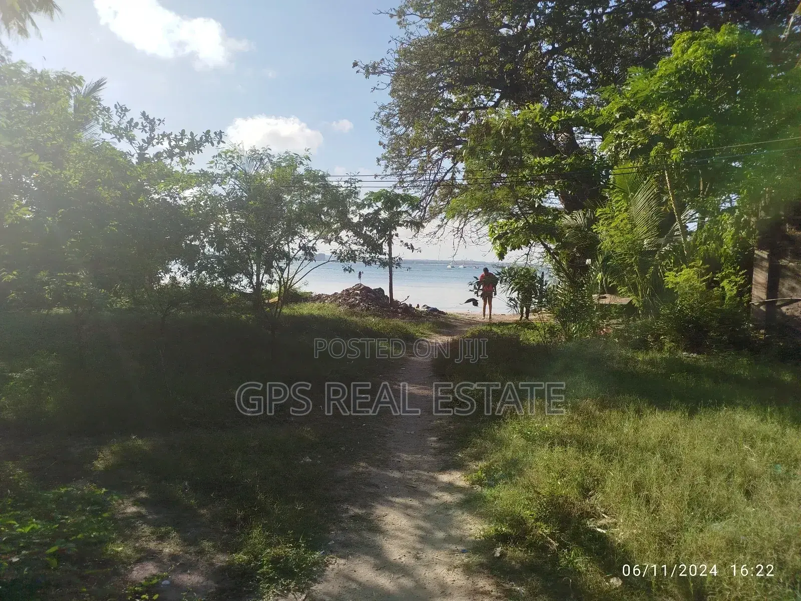 5bdrm House in Msasani, Kinondoni for sale