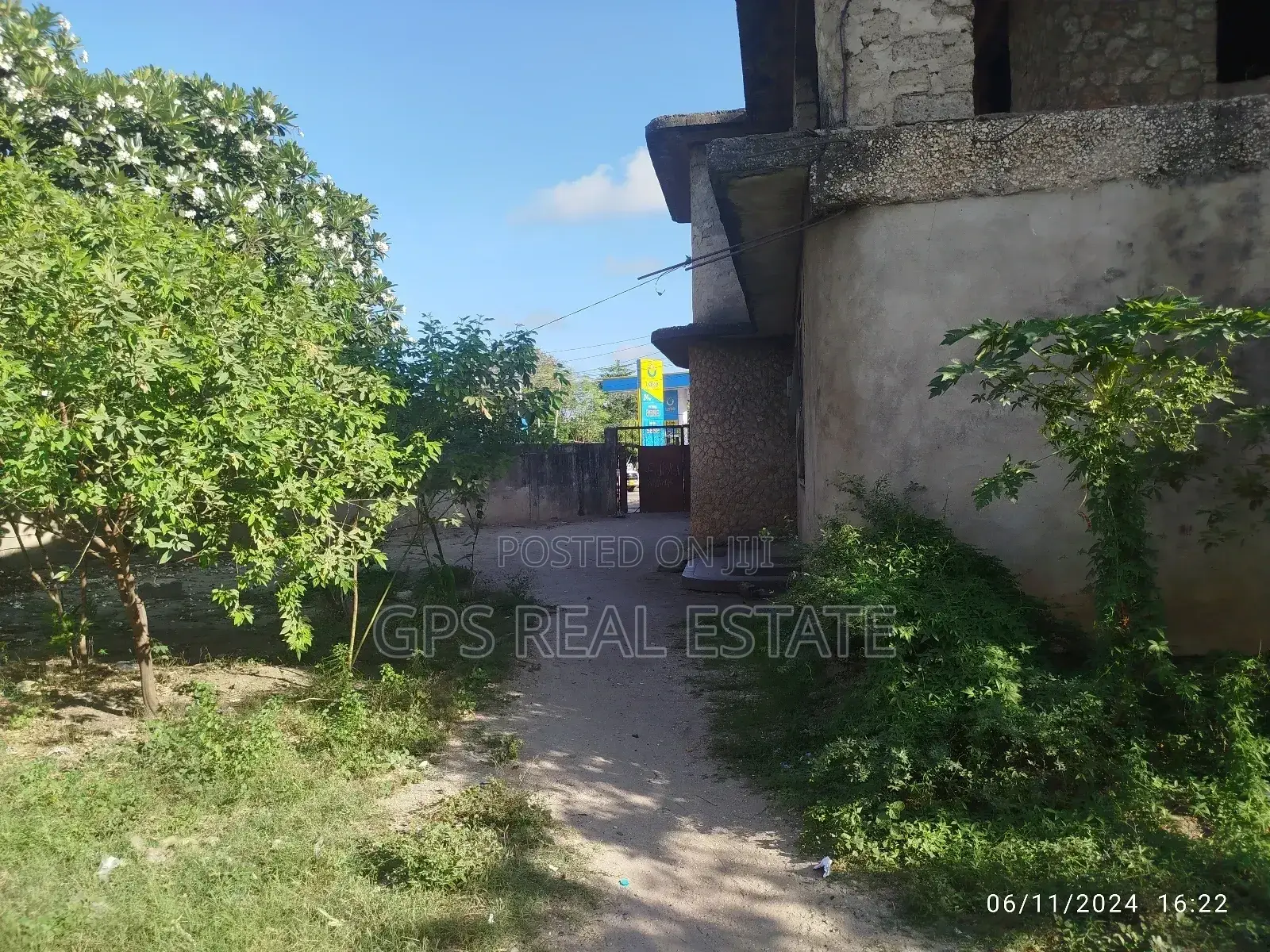 5bdrm House in Msasani, Kinondoni for sale